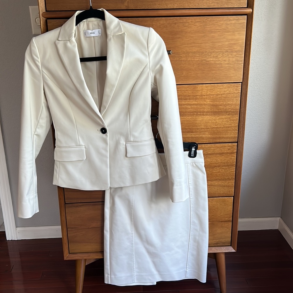 Mango suit. Size 2